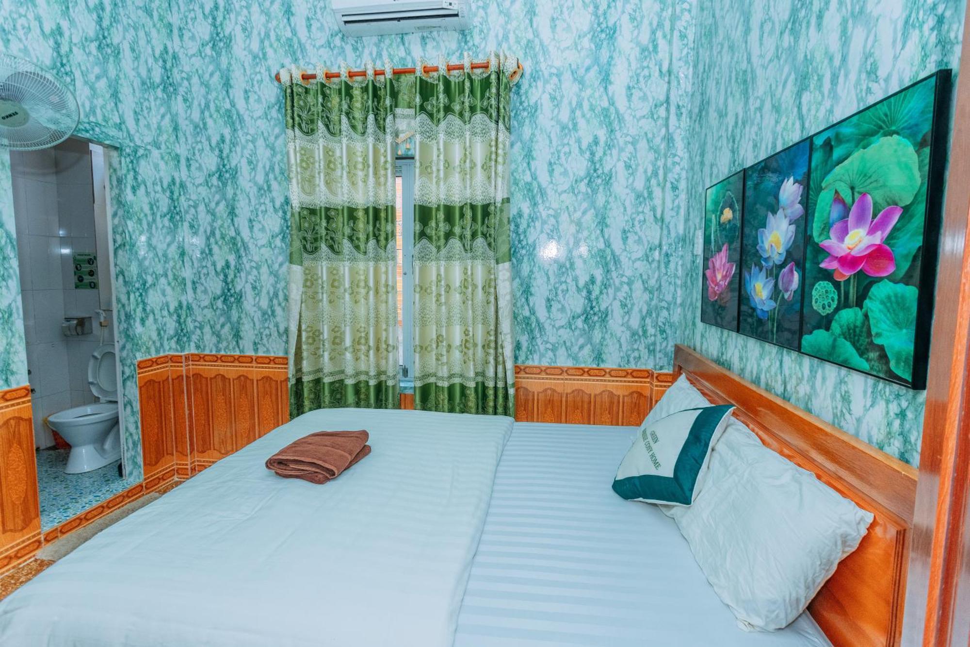Green Riverside Cosy Home Phong Nha Bagian luar foto