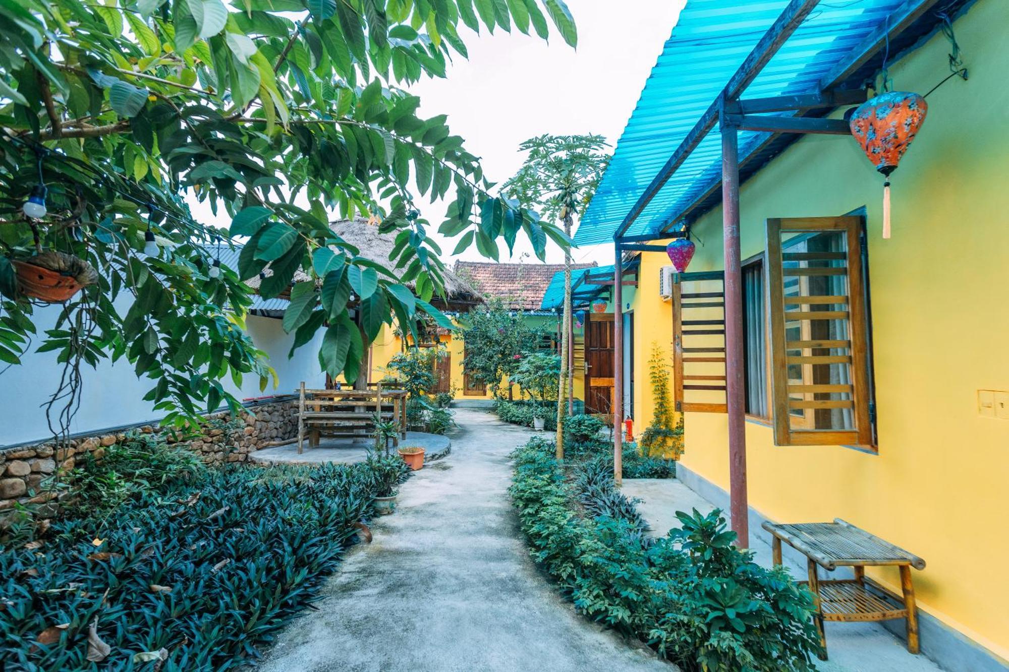 Green Riverside Cosy Home Phong Nha Bagian luar foto