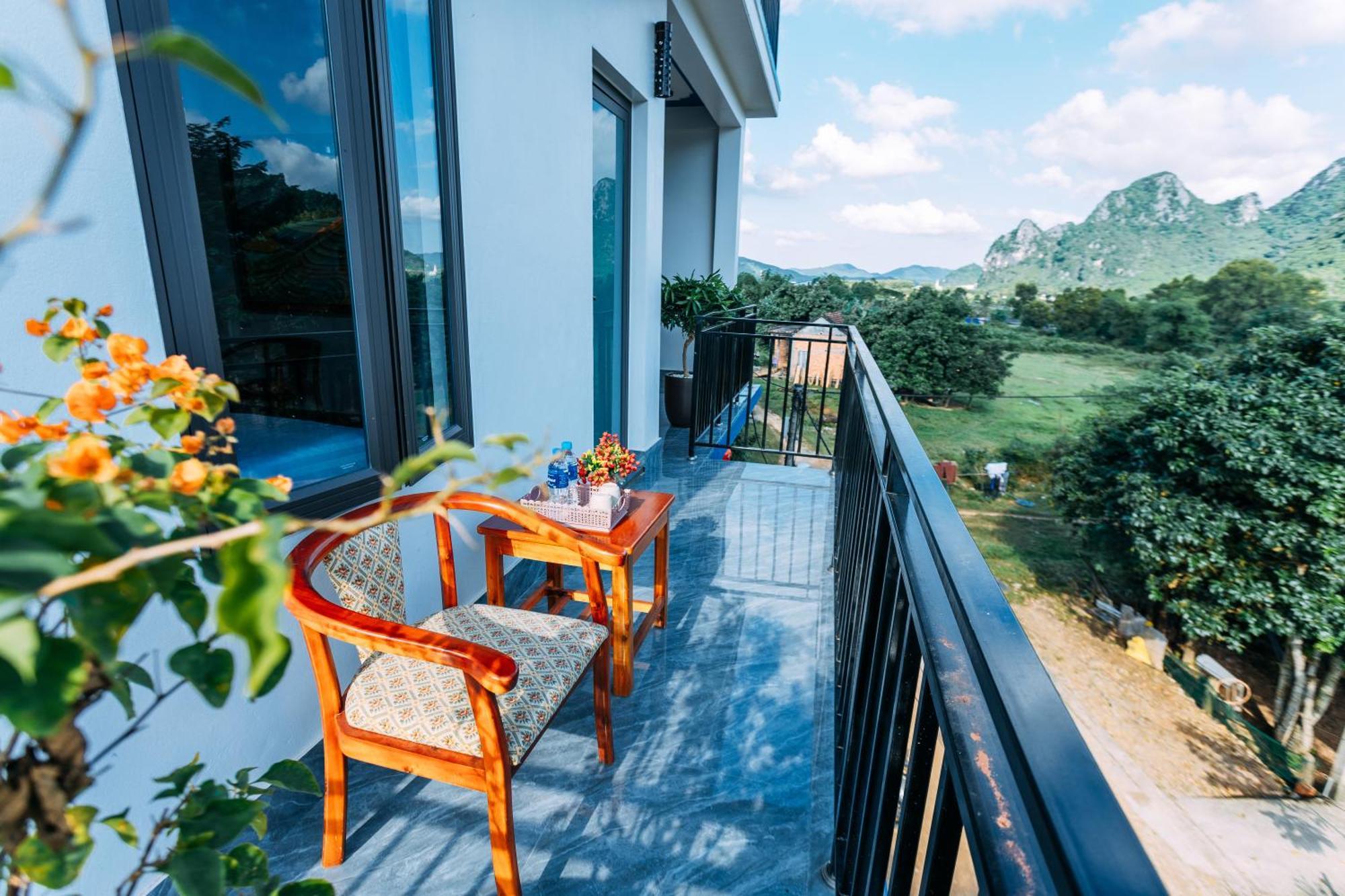 Green Riverside Cosy Home Phong Nha Bagian luar foto