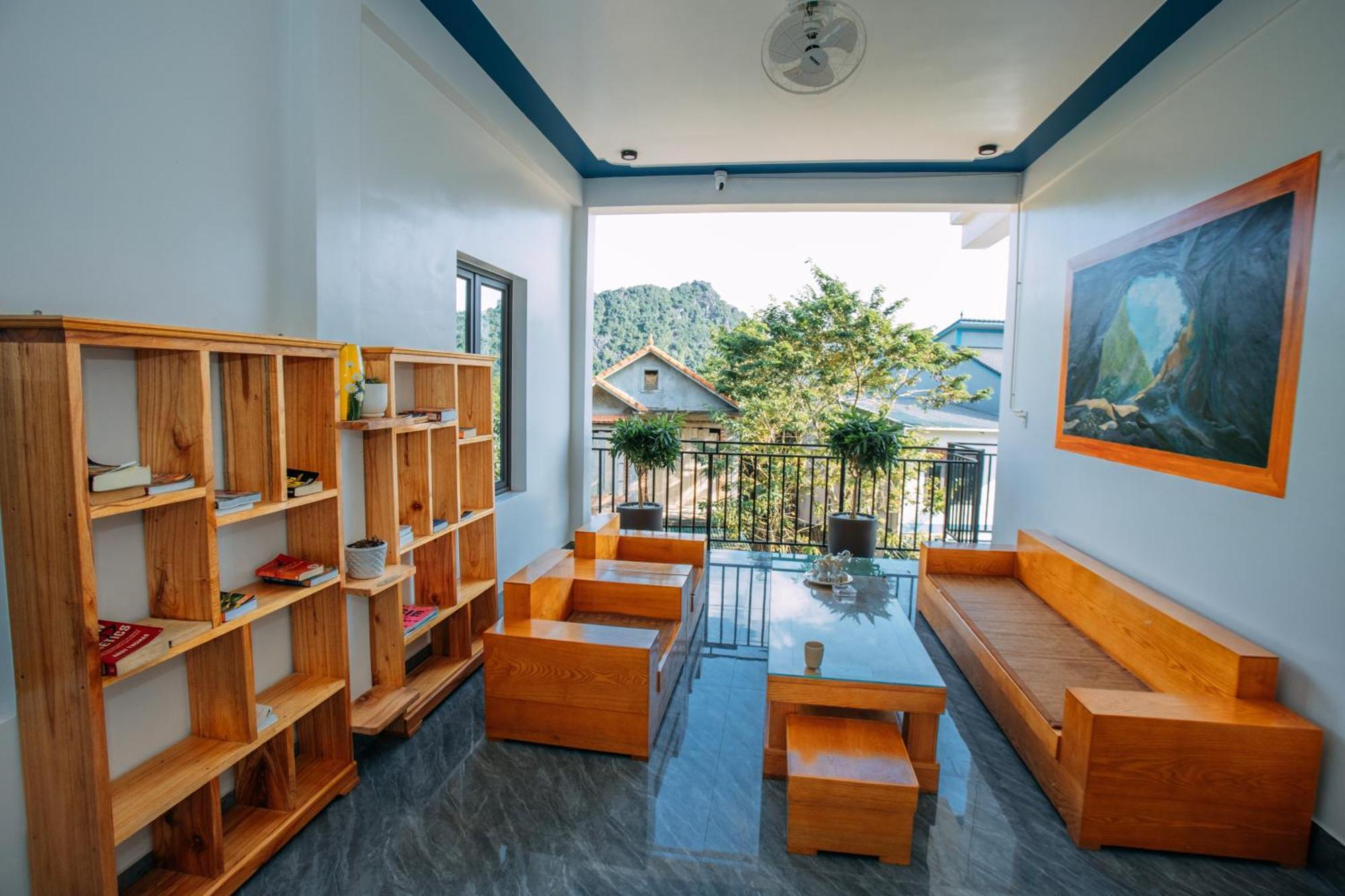 Green Riverside Cosy Home Phong Nha Bagian luar foto