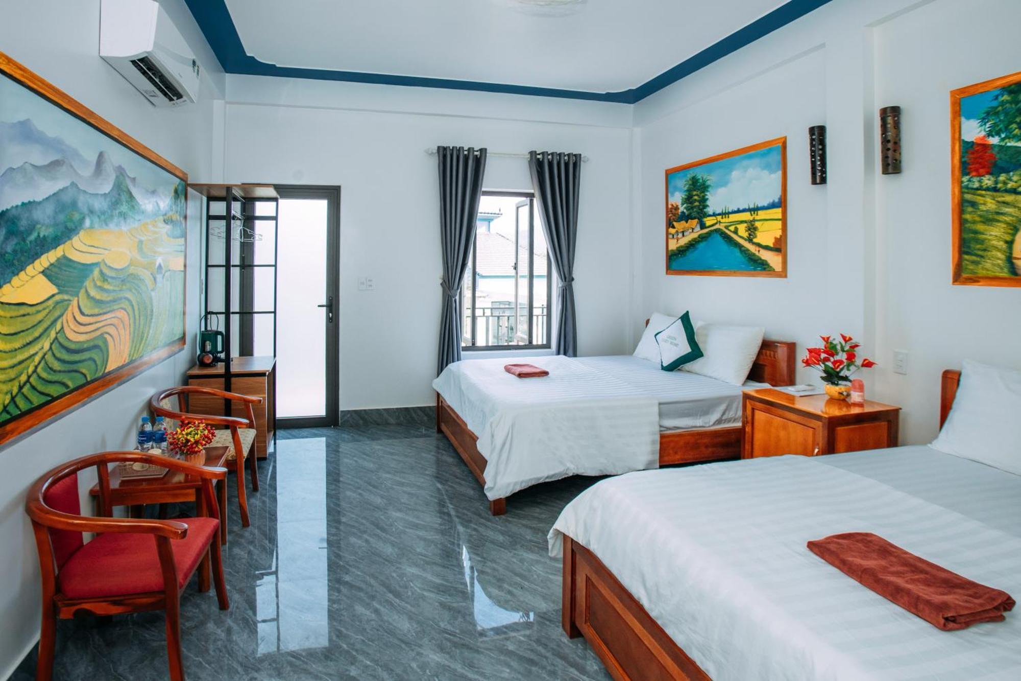 Green Riverside Cosy Home Phong Nha Bagian luar foto